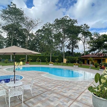 Praga Hotel Campestre Armenia  Bagian luar foto