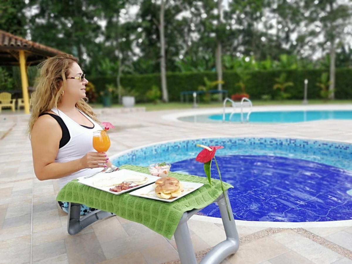 Praga Hotel Campestre Armenia  Bagian luar foto