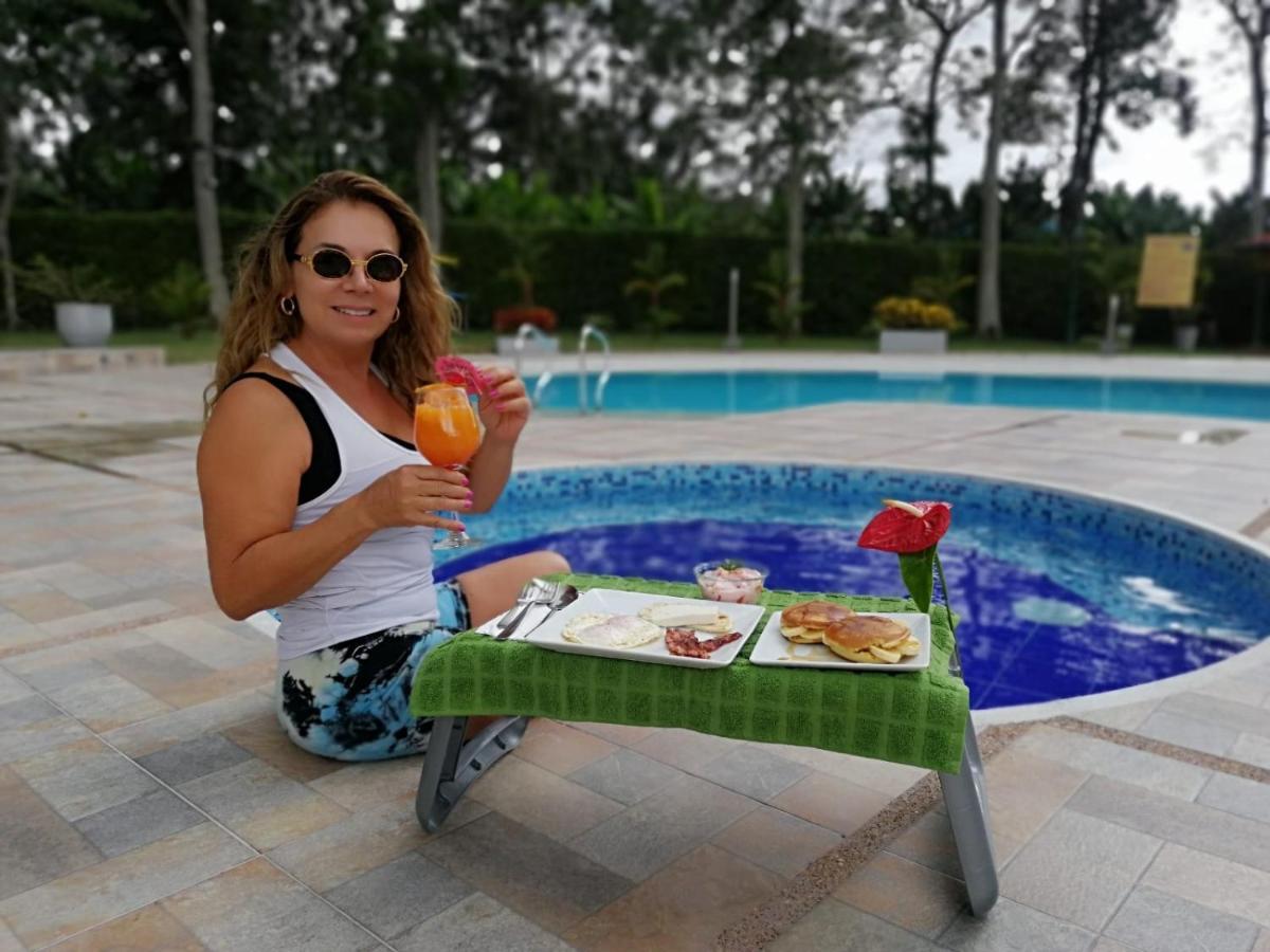 Praga Hotel Campestre Armenia  Bagian luar foto
